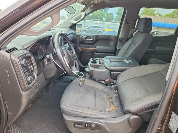 2019 CHEVROLET SILVERADO LT — DENT