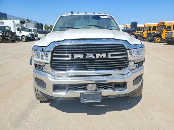 2020 RAM 5500HHDSLT DP