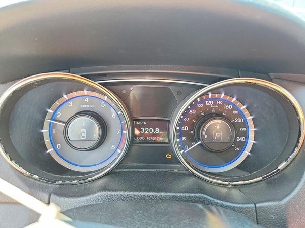 2013 HYUNDAI SONATA