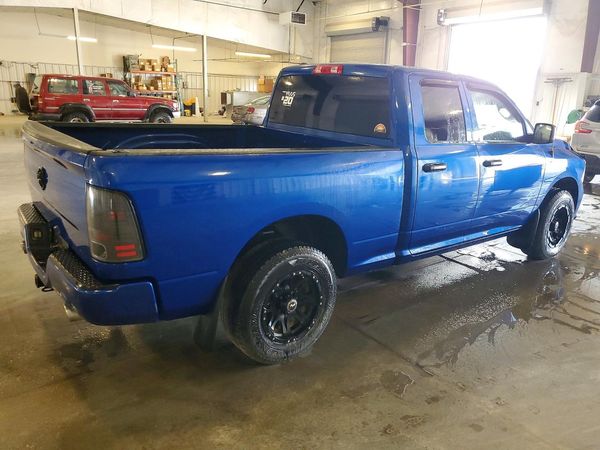 2017 RAM 1500 ST QUAD CAB 4X4