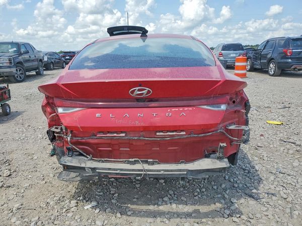 2023 HYUNDAI ELANTRA SEL w/Convenience Pkg