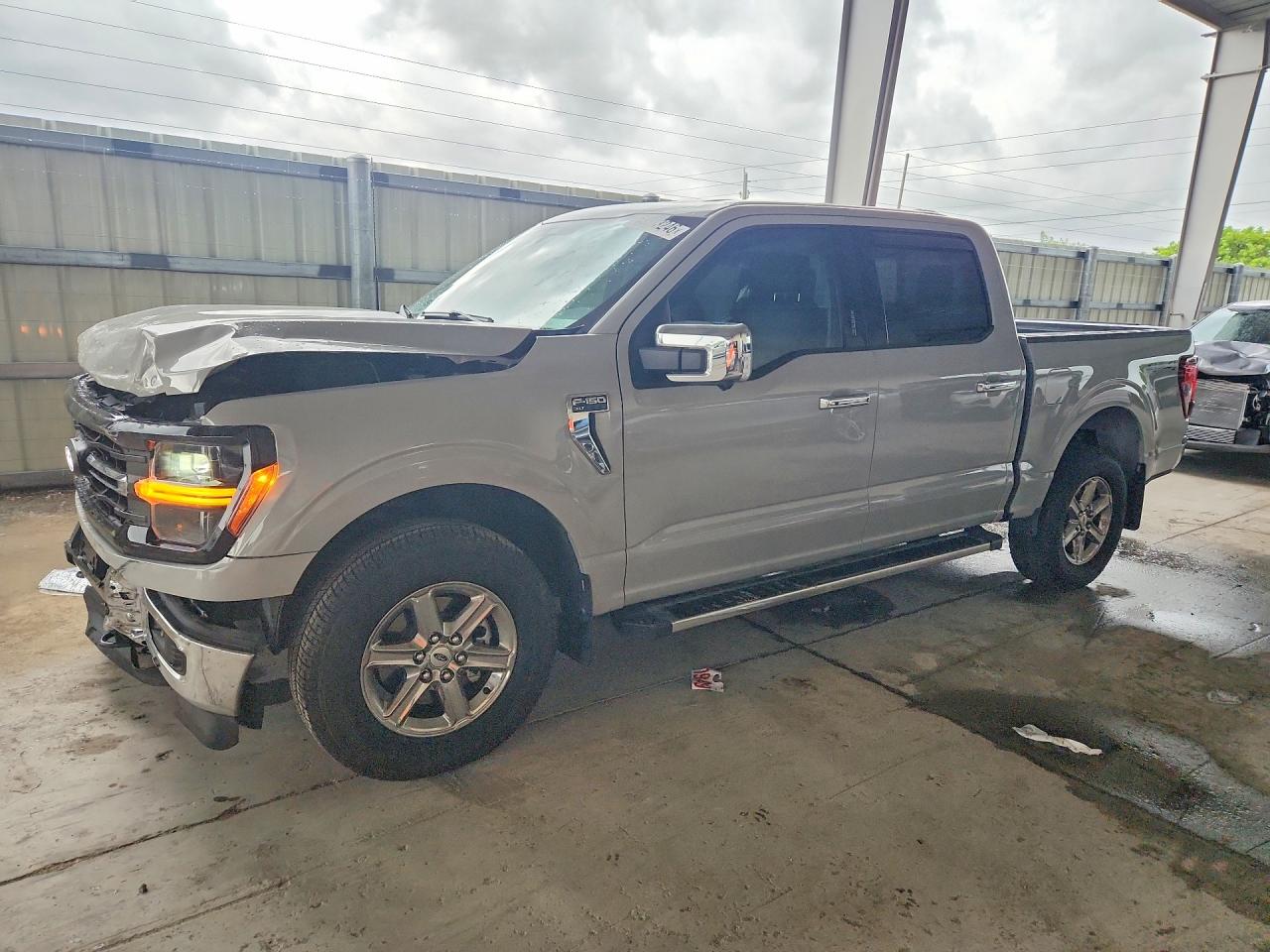 2024 FORD F150