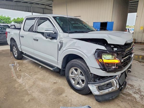 2024 FORD F150