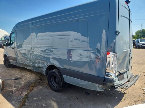 2024 MERCEDES-BENZ SPRINTER 907 (VS30)