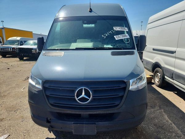 2024 MERCEDES-BENZ SPRINTER 907 (VS30)