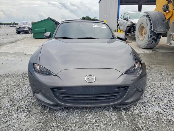 2023 MAZDA MX-5 MIATA