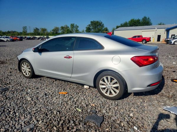 2016 KIA FORTE KOUP