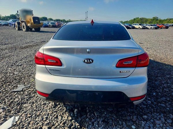 2016 KIA FORTE KOUP