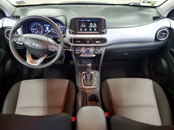2019 HYUNDAI KONA SE