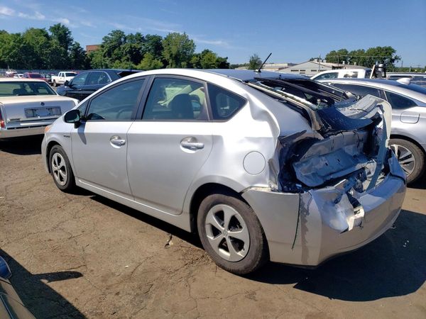 2015 TOYOTA PRIUS