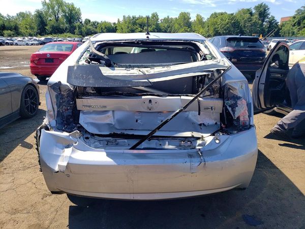 2015 TOYOTA PRIUS
