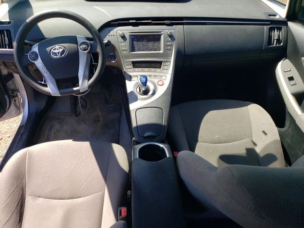 2015 TOYOTA PRIUS