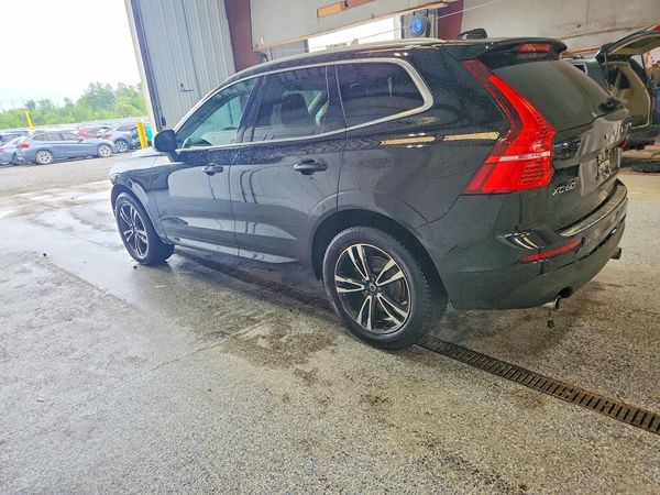 2020 VOLVO XC60