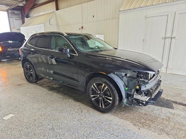2020 VOLVO XC60