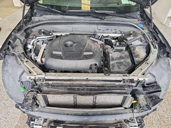 2020 VOLVO XC60