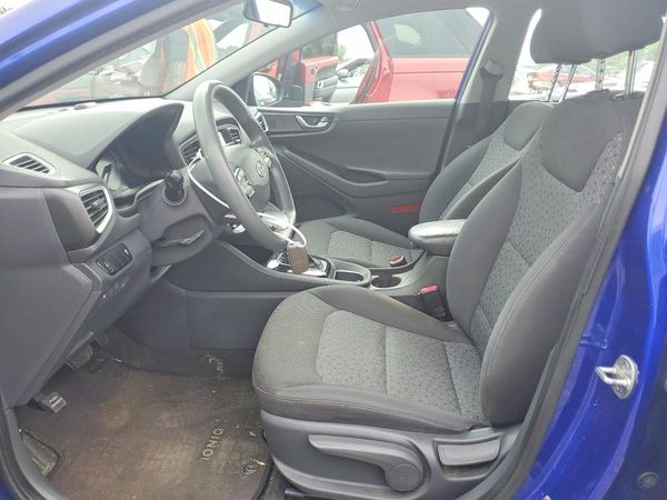 2019 HYUNDAI IONIQ Blue (HEV)