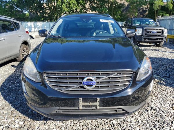 2016 VOLVO XC60