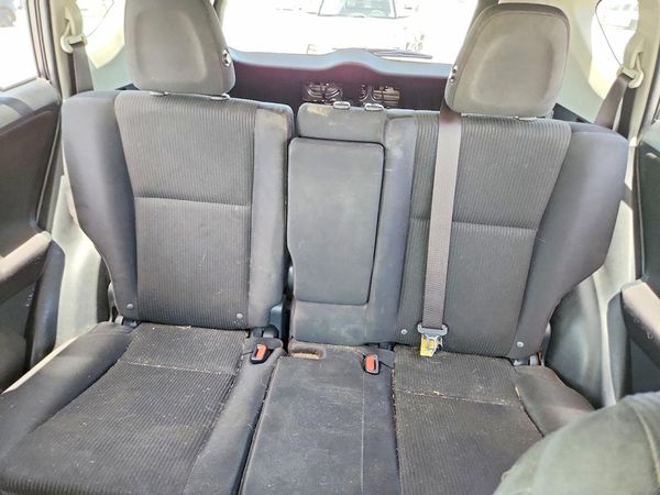 2016 TOYOTA RAV4 LE (X Grade)