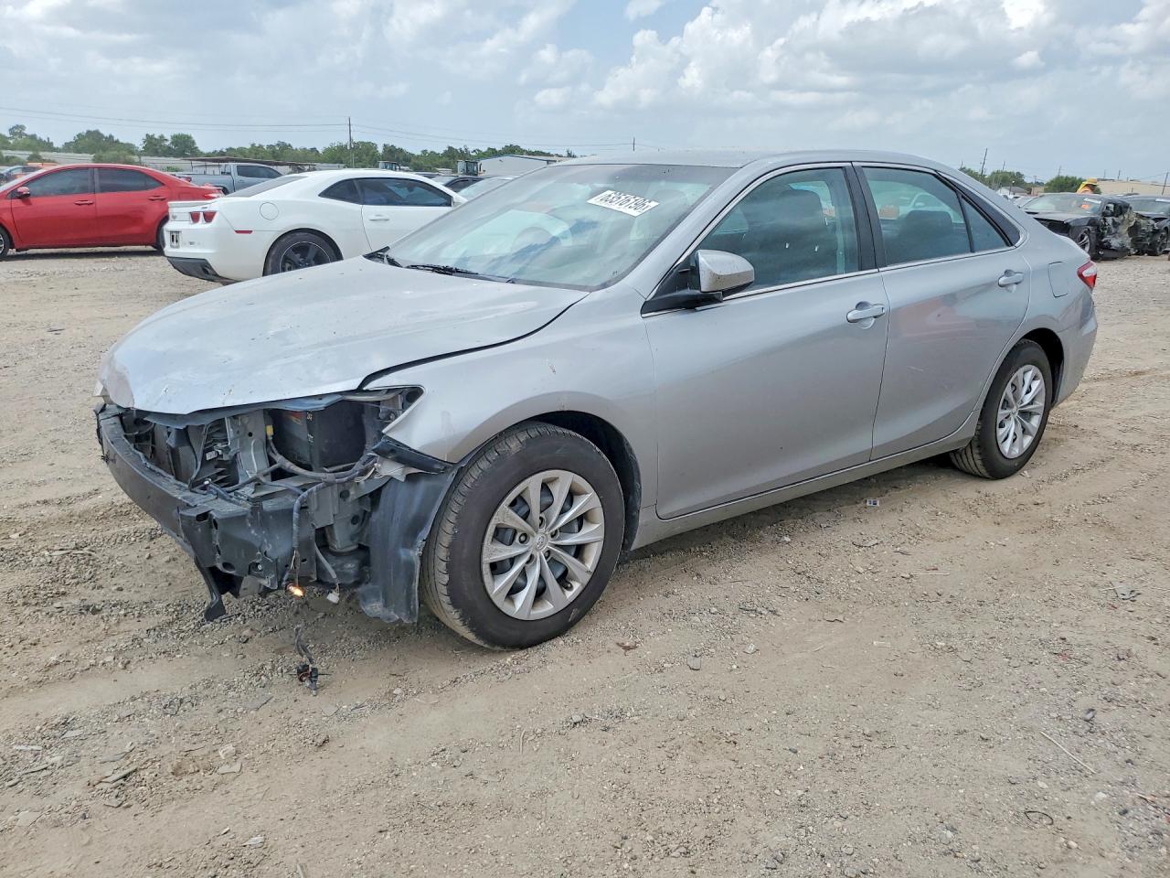 2016 TOYOTA CAMRY