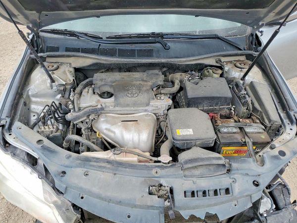 2016 TOYOTA CAMRY