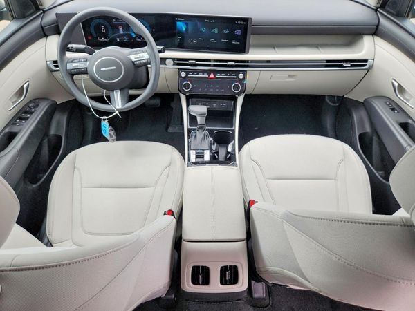 2026 HYUNDAI TUCSON SEL, SEL Plus