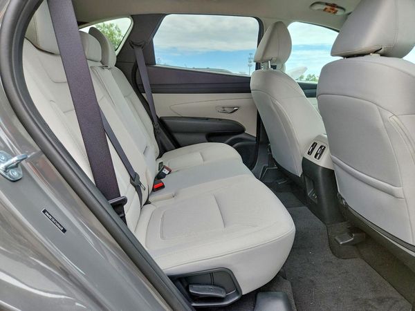 2026 HYUNDAI TUCSON SEL, SEL Plus