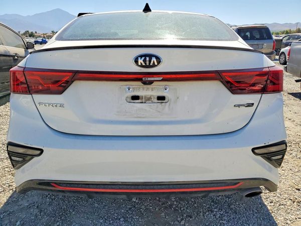 2020 KIA FORTE GT Line