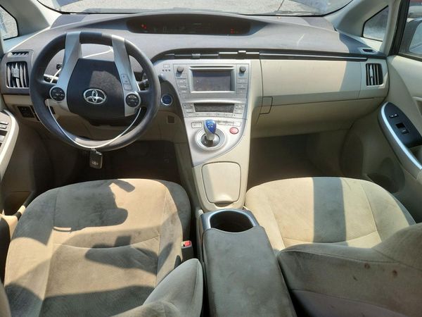 2015 TOYOTA PRIUS