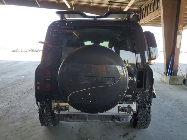 2020 LAND ROVER DEFENDER