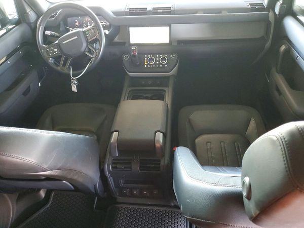 2020 LAND ROVER DEFENDER