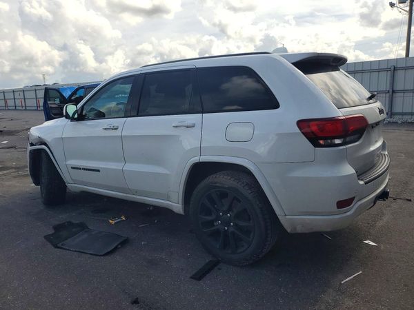 2019 JEEP GRAND CHEROKEE LAREDO 4X2