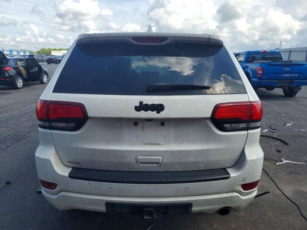 2019 JEEP GRAND CHEROKEE LAREDO 4X2