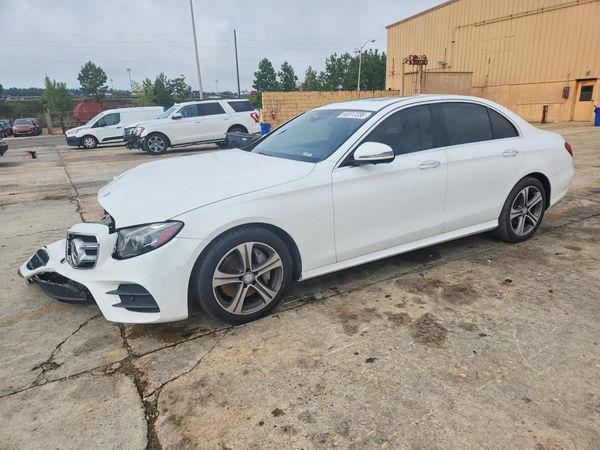 2017 MERCEDES-BENZ E E300