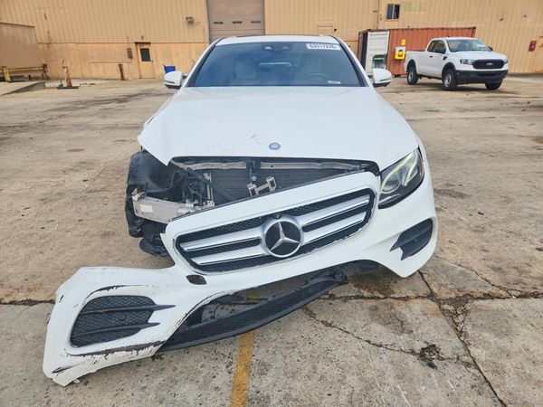 2017 MERCEDES-BENZ E E300
