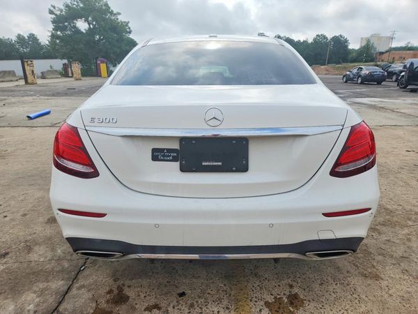 2017 MERCEDES-BENZ E E300