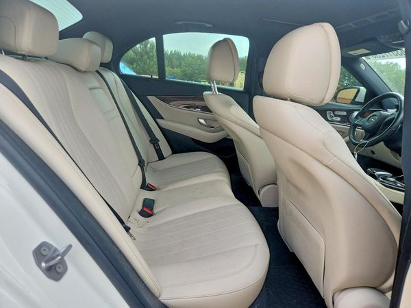 2017 MERCEDES-BENZ E E300