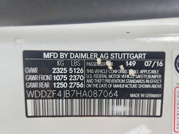 2017 MERCEDES-BENZ E E300
