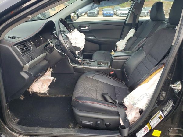 2016 TOYOTA CAMRY — DENT