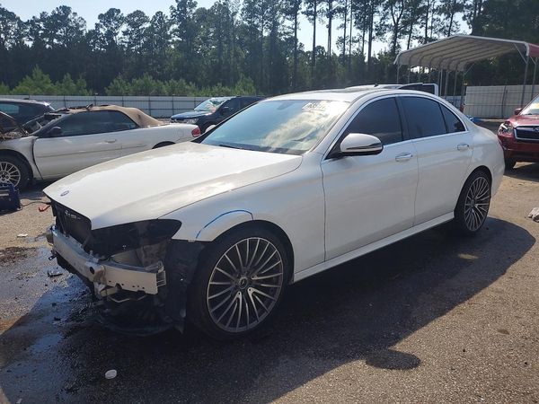 2017 MERCEDES-BENZ E E300