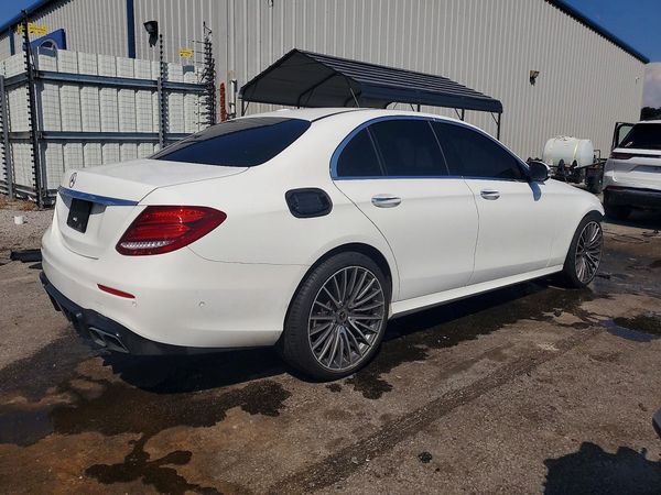 2017 MERCEDES-BENZ E E300