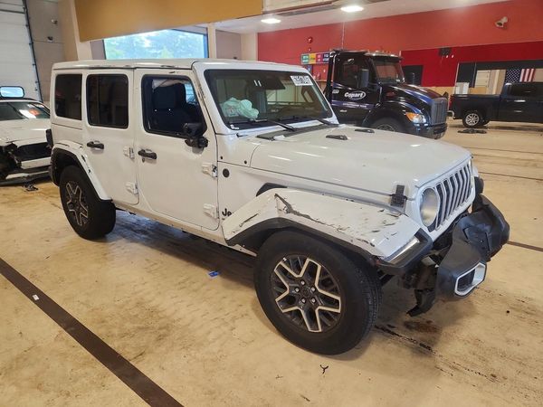 2026 JEEP WRANGLER 4-DOOR SAHARA