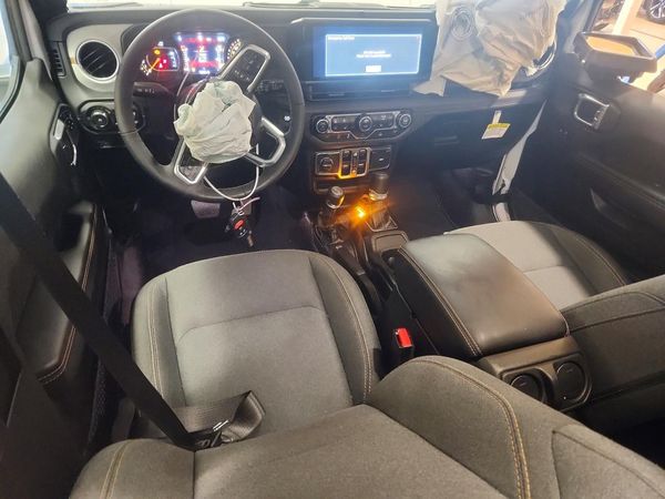 2026 JEEP WRANGLER 4-DOOR SAHARA