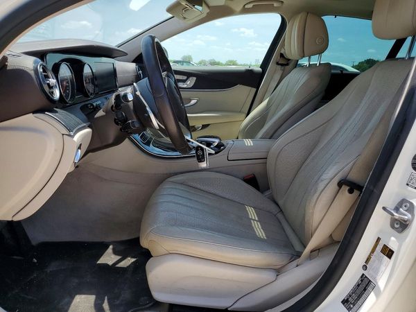2017 MERCEDES-BENZ E E300
