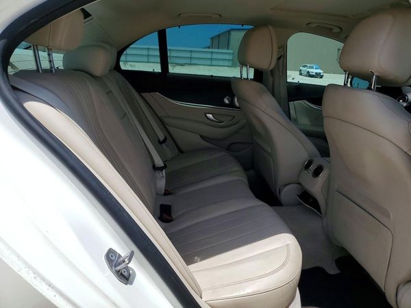 2017 MERCEDES-BENZ E E300