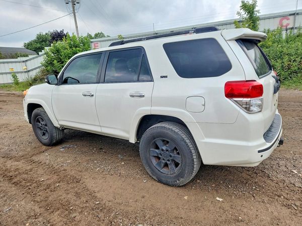 2013 TOYOTA 4RUNNER