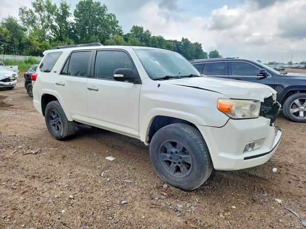 2013 TOYOTA 4RUNNER