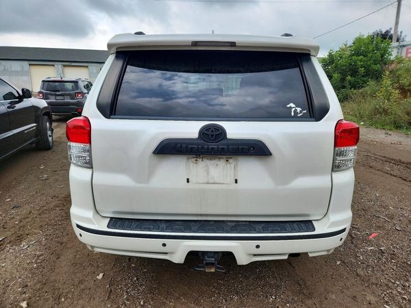 2013 TOYOTA 4RUNNER