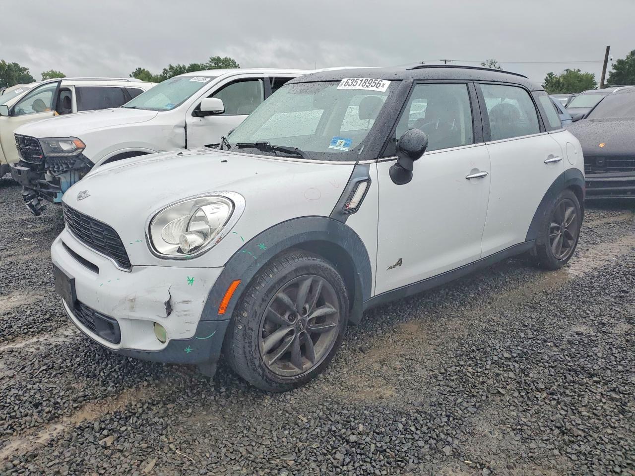 2013 MINI COOPER