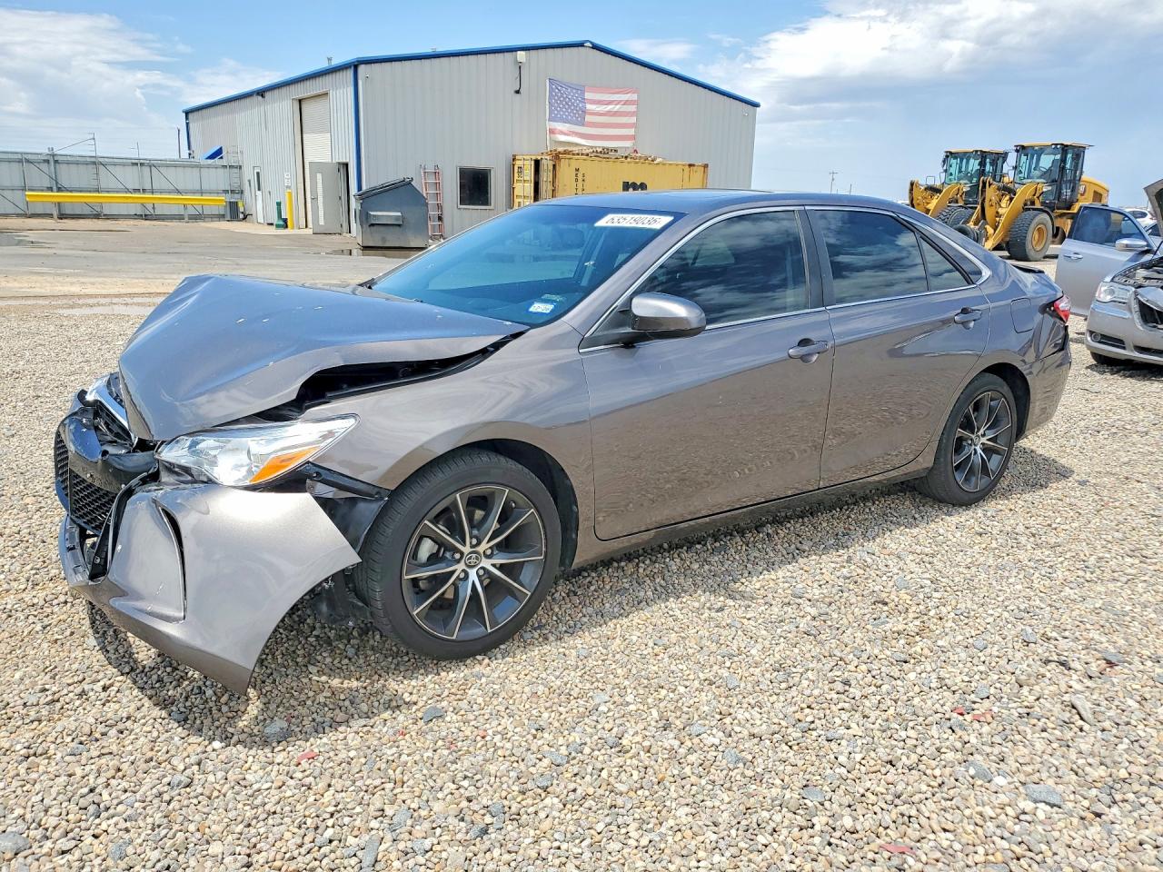 2017 TOYOTA CAMRY