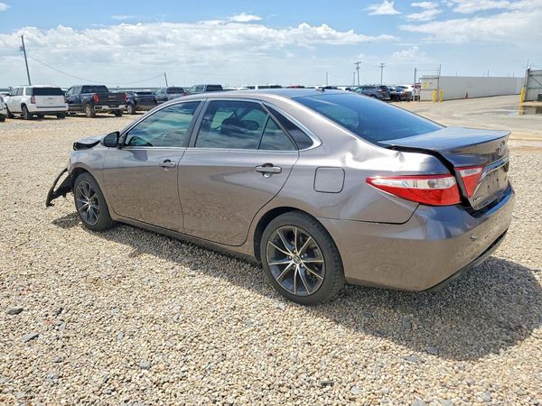 2017 TOYOTA CAMRY